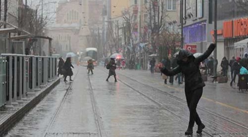 Yağışlı hava ne kadar sürecek? 4 Mart Eskişehir hava durumu 