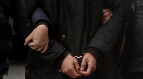 Yakalama kararı bulunan zanlı gözaltına alındı