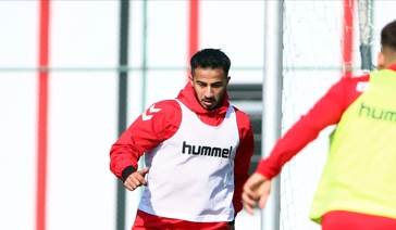 Yakup 5 haftadır ilk 11’de başlayamıyor