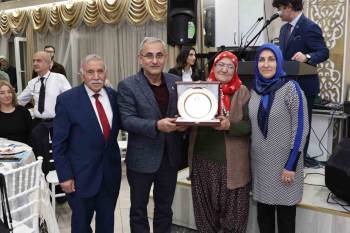 Yarım Asırlık Mutluluklar Bir Araya Geldi
