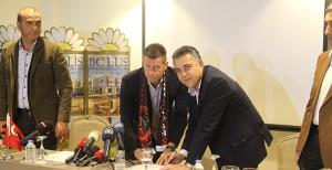 Yarım kalan işi bitirmeye geldim