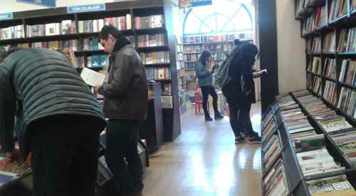 Yarıyıl tatilinde kitapçılara yoğun ilgi