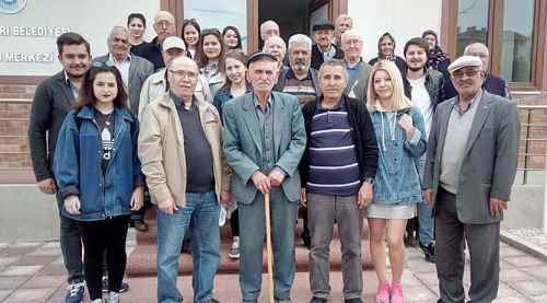 Yaşlıların sorunlarını dinlediler