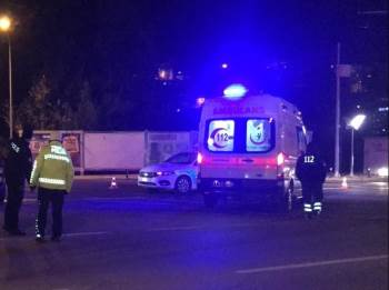 Yayaya Çarpan Motosiklet Sürücüsü Kayıplara Karıştı
