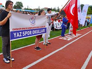 Yaz okulları törenle kapıyor