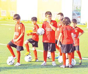 YAZ OKULUNDA DURMAK YOK