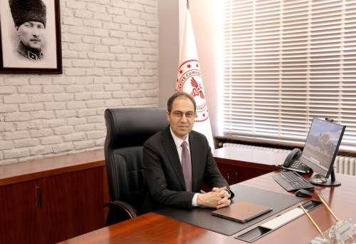 Yazın artıyor, ihmal edilmemeli: Cilt kanserine karşı uyarı