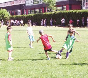 Yeşil sahada minik heyecan