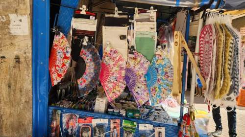 Yelpazeler yazın vazgeçilmezi oldu