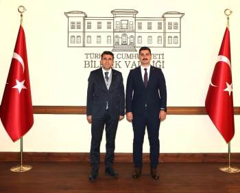 Yeni Atanan Kaymakamın İlk Ziyareti Valiye
