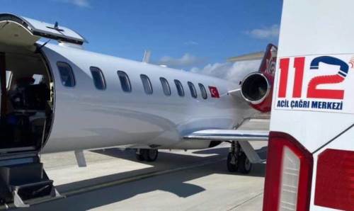 Yeni doğan bebek ambulans uçakla Eskişehir'e geldi