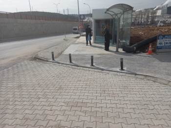 Yeni Hastane Önünde Üstyapı Çalışmaları Tamamlandı
