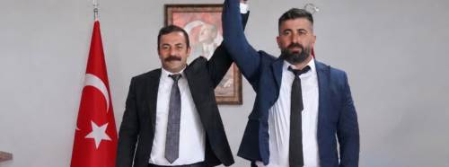 Yeni Parti Alpu’da Cihan Üngör yeniden ilçe başkanı seçildi