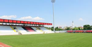 Yeni statlarında oynayacaklar