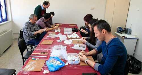 YENİ USTALAR YETİŞİYOR