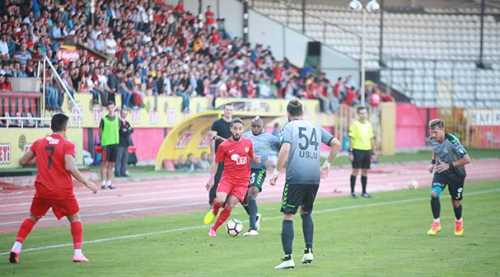 Yenilgiyle tanıştık