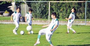 Yetenekler sergileniyor