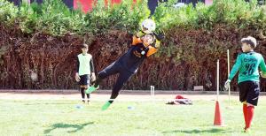 Yetenekli eldivenler