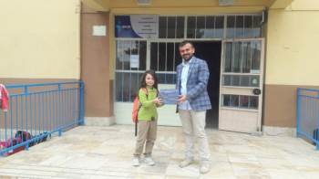 Yetenekli Öğrenciye Ödül
