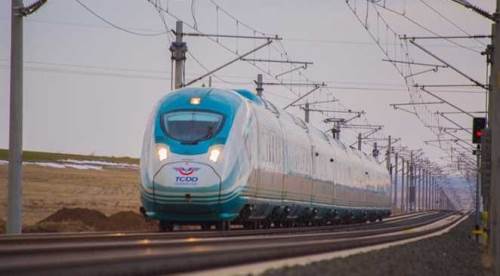 YHT için ek sefer müjdesi: Bayramda tren yolculuğu rahatlayacak!