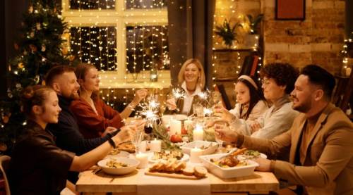 Yılbaşı Sofrası 2025: 3 Farklı Menü ile Unutulmaz Bir Gece