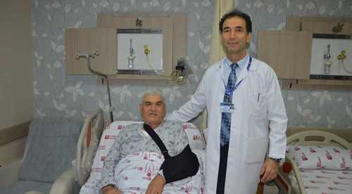 Yıllardır çektiği ağrılarından 1 saatte kurtuldu