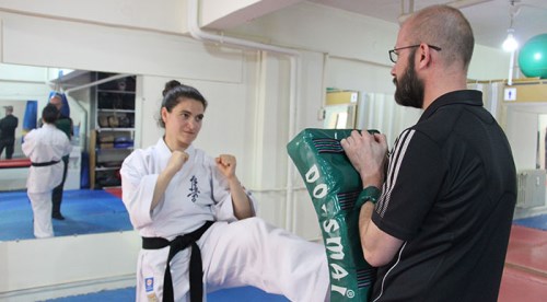 Yıllardır sponsorsuz şampiyon!