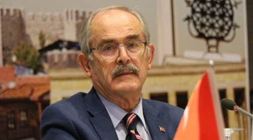 Yılmaz Büyükerşen CHP’den istifa etti mi? Son dakika açıklaması