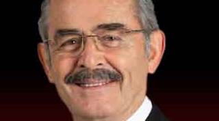 Yılmaz Büyükerşen'den 23 Nisan mesajı