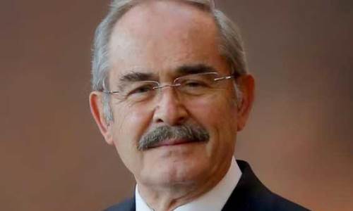 Yılmaz Büyükerşen'den 8 Mart Dünya Kadınlar Günü mesajı