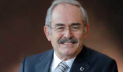 Yılmaz Büyükerşen'den yeni yıla özel mesaj: Çalışmalarımız devam edecek!