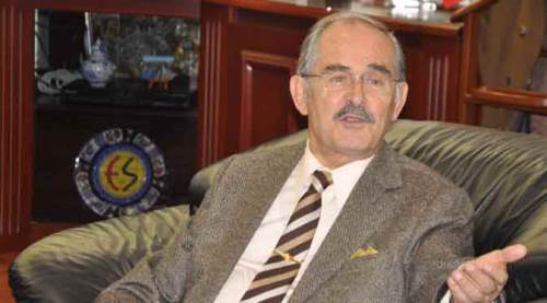 Yılmaz Büyükerşen'in gördüğü tehlike!