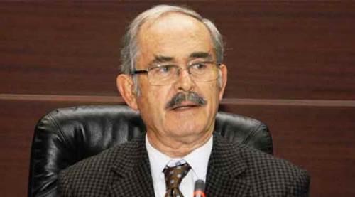 Yılmaz Büyükerşen koronavirüse yakalandı!