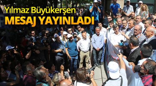 Yılmaz Büyükerşen mesaj yayınladı