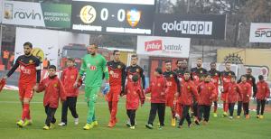 Yine hasret kaldık!