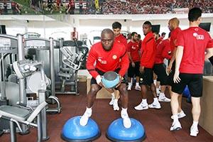 Yine suskunluğa büründü