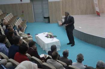 Yks’De Başarılı Olunması Konusundan Fikir Alış Verişi Yapıldı
