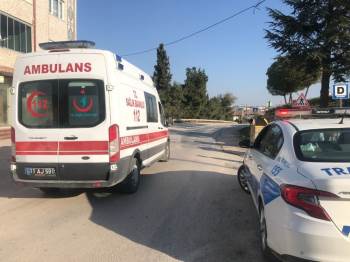 Yola Fırlayan 6 Yaşındaki Çocuğa Araba Çarptı
