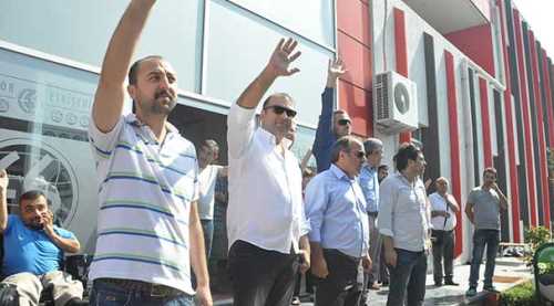 Yöneticiler uğurladı