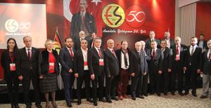 Yönetim de zayıfladı