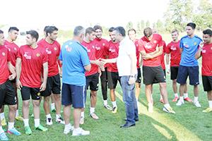 Yönetim kampı ziyaret etti