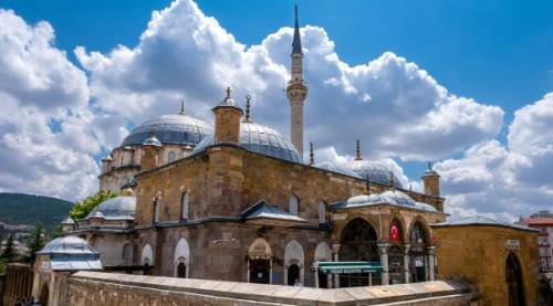 Yozgat Nasıl Bir Şehirdir, Pahalı Mıdır? Meşhur Lezzetleri ve En Güzel İlçeleri