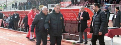 Yücel İldiz: İnanılmaz goller kaçırdık