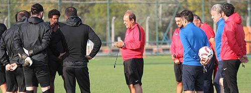 Yücel İldiz'in ilk maçı! İşte muhtemel 11'ler...