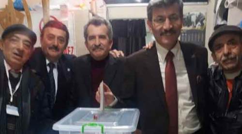 Yumruk atmadan, sandalye kırmadan...