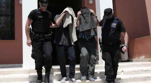 Yunanistan 3 askeri iade etme kararı aldı