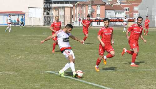 YUNUSEMRE EVİNDE KRAL