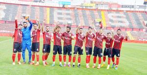 Yunusemrespor'da rota Afrika