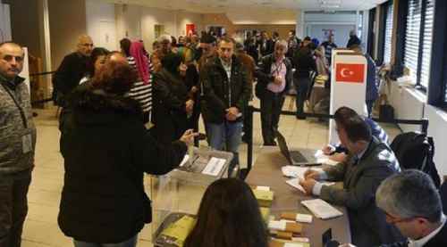 Yurt dışı oylarında ilk gün tarihi rakam