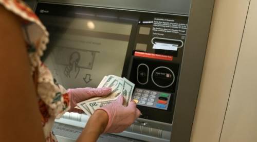 Yurt Dışında Kredi Kartı Kullanırken Nelere Dikkat Etmeli?